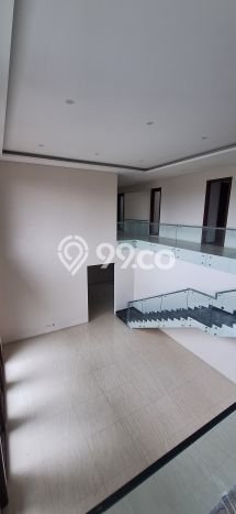 Jual Rumah Luas Elegan Dengan View Cantik di Setra Duta, Bandung Jual Rumah Luas Elegan Dengan View Cantik di Setra Duta, Bandung