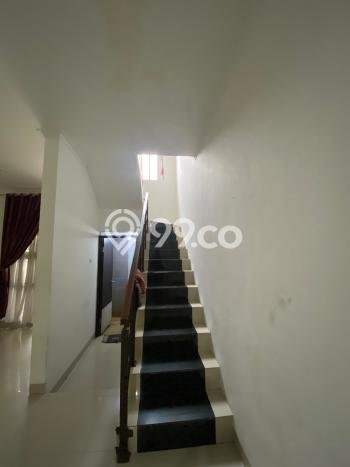 For Sale Rumah 4 Kamar Lokasi Strategis Nyaman dan Strategis di Arcamanik For Sale Rumah 4 Kamar Lokasi Strategis Nyaman dan Strategis di Arcamanik