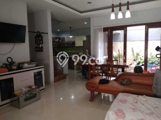 Disewakan Rumah Konsep Minimalis di Sukasari Bandung dengan 4 Kamar Disewakan Rumah Konsep Minimalis di Sukasari Bandung dengan 4 Kamar