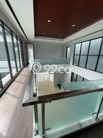 Rumah Luxury Modern Siap Huni di Kota Baru Parahyangan Bandung Rumah Luxury Modern Siap Huni di Kota Baru Parahyangan Bandung