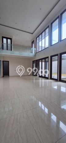 Jual Rumah Luas Elegan Dengan View Cantik di Setra Duta, Bandung Jual Rumah Luas Elegan Dengan View Cantik di Setra Duta, Bandung