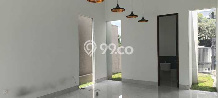 Rumah Mewah LB 330m2 Siap Huni Desain Elegan di Setiabudi, Bandung Rumah Mewah LB 330m2 Siap Huni Desain Elegan di Setiabudi, Bandung