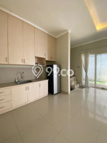 Ready to Use! Luxury House LT 204m2 Desain Elegan di Sektor 7-Bintaro Ready to Use! Luxury House LT 204m2 Desain Elegan di Sektor 7-Bintaro