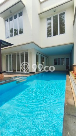 Dijual Rumah Luas Elegan Dengan View Cantik di Pejaten, Jakarta Selatan Dijual Rumah Luas Elegan Dengan View Cantik di Pejaten, Jakarta Selatan