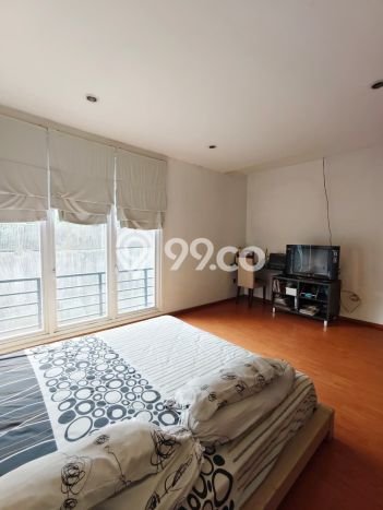 Dijual Rumah Luas Megah Dengan View Eksklusif di Sektor 9-Bintaro, Tangerang Selatan Dijual Rumah Luas Megah Dengan View Eksklusif di Sektor 9-Bintaro, Tangerang Selatan
