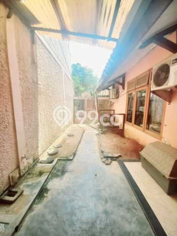 Rumah Mewah LB 400m2 Siap Huni Desain Elegan di Bintaro, Tangerang Selatan Rumah Mewah LB 400m2 Siap Huni Desain Elegan di Bintaro, Tangerang Selatan