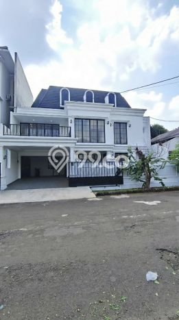 Rumah Elit Modern Siap Huni di Sektor 9-Bintaro Tangerang Selatan Rumah Elit Modern Siap Huni di Sektor 9-Bintaro Tangerang Selatan