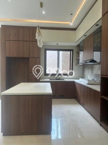 Hunian Elit LB 350m2 Siap Pakai Desain Elegan di Sektor 7-Bintaro, Tangerang Selatan Hunian Elit LB 350m2 Siap Pakai Desain Elegan di Sektor 7-Bintaro, Tangerang Selatan