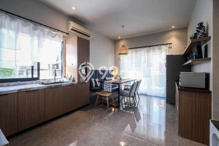 Rumah Luxury Modern Tanpa Renovasi di Bintaro Tangerang Selatan Rumah Luxury Modern Tanpa Renovasi di Bintaro Tangerang Selatan