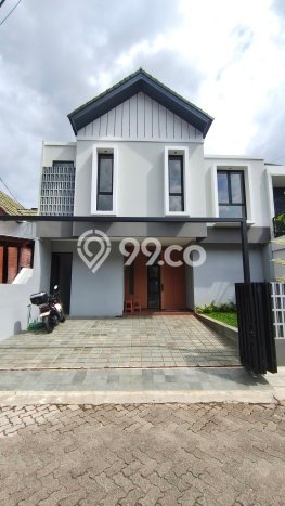 Jual Rumah Luas Elegan Dengan View Cantik di Bintaro, Tangerang Selatan Jual Rumah Luas Elegan Dengan View Cantik di Bintaro, Tangerang Selatan