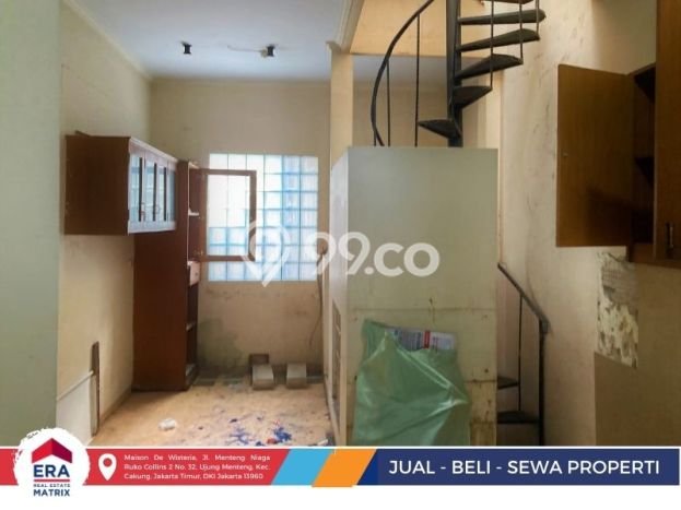 Rumah Elit Modern Siap Huni di Cibubur Jakarta Timur Rumah Elit Modern Siap Huni di Cibubur Jakarta Timur