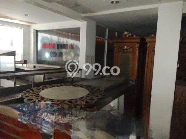 Unit Komersial Dijual di Jakarta Selatan LT 330m2 & LB 450m2 Unit Komersial Dijual di Jakarta Selatan LT 330m2 & LB 450m2