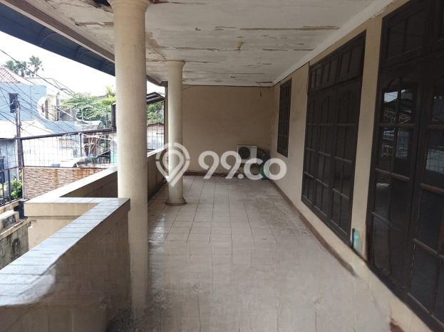 Unit Komersial Dijual di Jakarta Selatan LT 330m2 & LB 450m2 Unit Komersial Dijual di Jakarta Selatan LT 330m2 & LB 450m2
