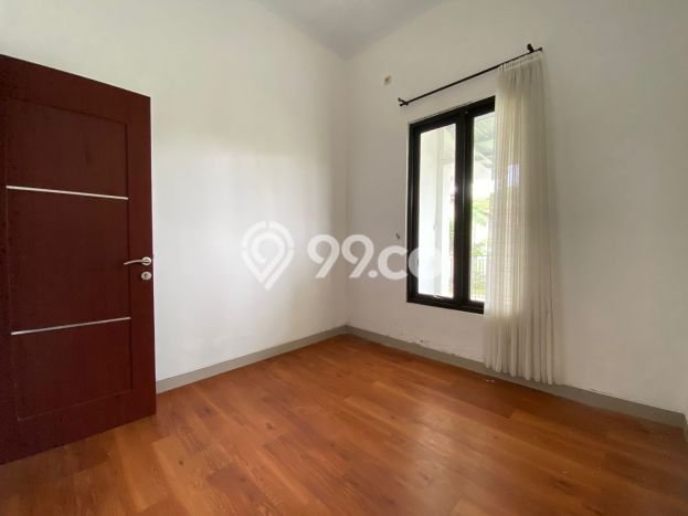 Rumah Modern Cantik 5 KT Siap Huni di Sleman Rumah Modern Cantik 5 KT Siap Huni di Sleman