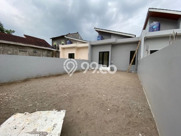 For Sale Rumah 2 Kamar Lokasi Strategis Bagus dan Strategis di Ngemplak For Sale Rumah 2 Kamar Lokasi Strategis Bagus dan Strategis di Ngemplak