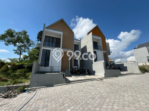 Rumah Modern Minimalis 2 KT Bisa Langsung Pindah di Moyudan Rumah Modern Minimalis 2 KT Bisa Langsung Pindah di Moyudan