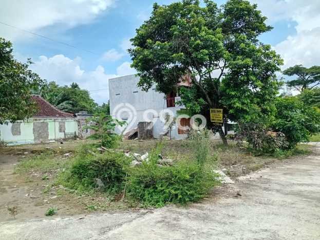 Tanah untuk Dijual Lokasi Sleman, Sleman Luas 120m2 SHM Tanah untuk Dijual Lokasi Sleman, Sleman Luas 120m2 SHM