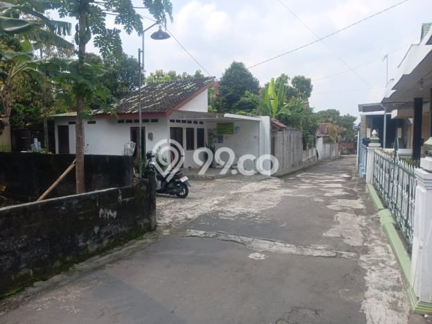 Lahan untuk Dijual Lokasi Ngaglik, Sleman Luas 288m2 SHM Lahan untuk Dijual Lokasi Ngaglik, Sleman Luas 288m2 SHM