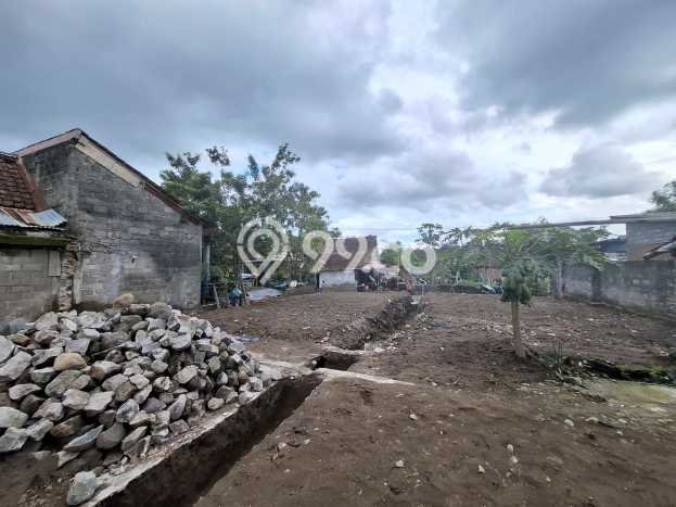 Lahan Strategis di Kalasan Dijual dengan Luas 146m2 Lahan Strategis di Kalasan Dijual dengan Luas 146m2