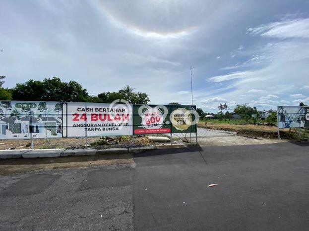 For Sale Rumah 2 Kamar Lokasi Strategis Nyaman dan Strategis di Sleman For Sale Rumah 2 Kamar Lokasi Strategis Nyaman dan Strategis di Sleman