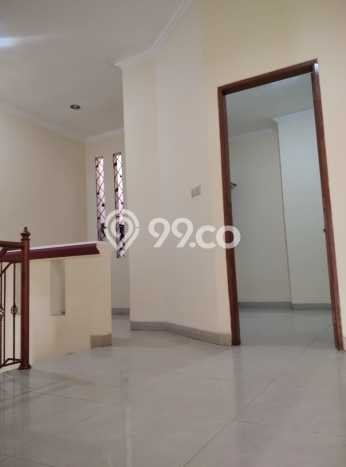 Disewakan! Rumah 3 Kamar Tidur &
3 Kamar Mandi di Sunter, Jakarta Utara Disewakan! Rumah 3 Kamar Tidur &
3 Kamar Mandi di Sunter, Jakarta Utara