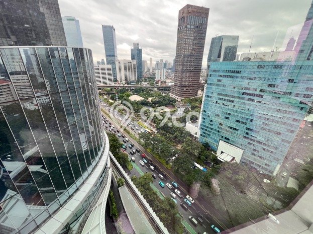 Unit Kantor Disewakan di Sudirman di Area Ramai & Strategis Unit Kantor Disewakan di Sudirman di Area Ramai & Strategis