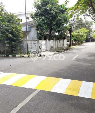 Jual Cepat Hunian Mewah Klasik di Jakarta Selatan Jual Cepat Hunian Mewah Klasik di Jakarta Selatan