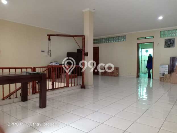 Siap Huni Rumah Mewah 4 Kamar di Jatinegara Dekat ke Mana Pun Siap Huni Rumah Mewah 4 Kamar di Jatinegara Dekat ke Mana Pun