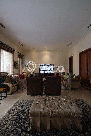 Rumah area Kebayoran Baru, Area Asri, 5 KM Rumah area Kebayoran Baru, Area Asri, 5 KM