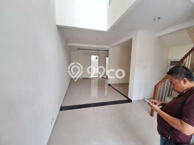 Rumah Modern 4 Kamar LT 108m2 di Cibubur Rumah Modern 4 Kamar LT 108m2 di Cibubur
