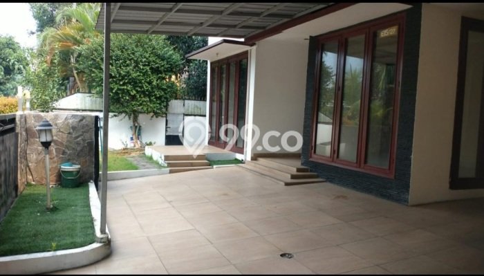 Rumah Luxury Modern Tanpa Renovasi di Cibubur Bekasi Rumah Luxury Modern Tanpa Renovasi di Cibubur Bekasi