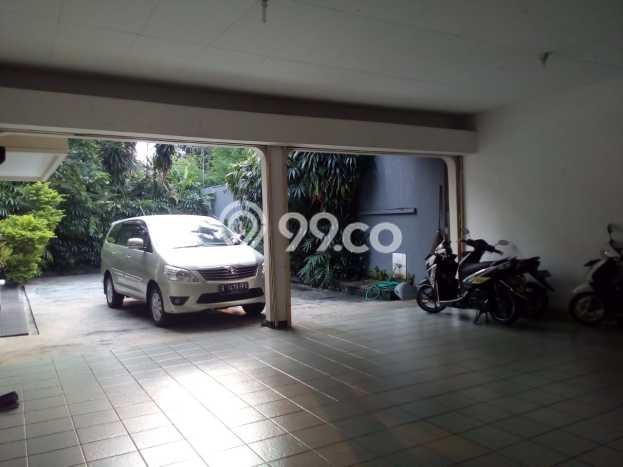 Rumah Mewah LB 611m2 Siap Huni Desain Elegan di Kemang, Jakarta Selatan Rumah Mewah LB 611m2 Siap Huni Desain Elegan di Kemang, Jakarta Selatan