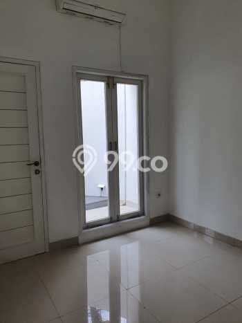 Rumah Modern 2 KT LT 50m2 di Cipete Rumah Modern 2 KT LT 50m2 di Cipete