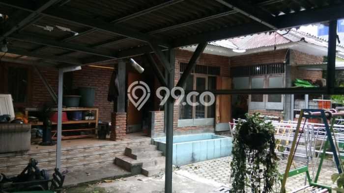 Rumah Mewah LB 400m2 Siap Huni Desain Elegan di Cirendeu, Jakarta Selatan Rumah Mewah LB 400m2 Siap Huni Desain Elegan di Cirendeu, Jakarta Selatan