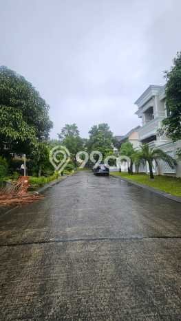 Rumah Mewah LB 0m2 Siap Huni Desain Elegan di Sentul, Bogor Rumah Mewah LB 0m2 Siap Huni Desain Elegan di Sentul, Bogor