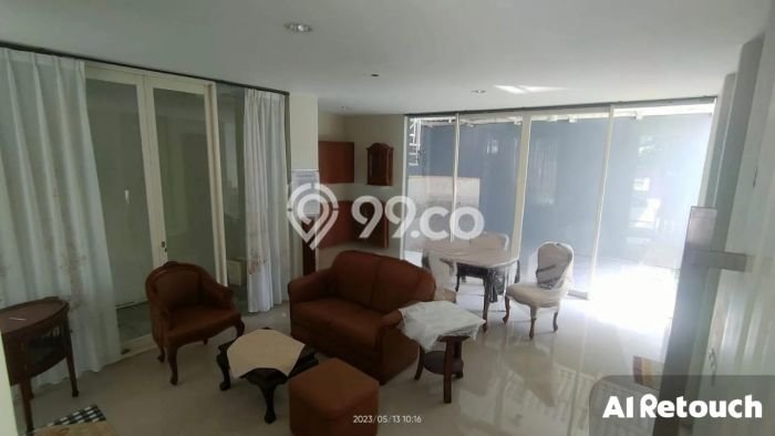 Jual Rumah Mewah Megah Dengan View Eksklusif di Citraland, Surabaya Jual Rumah Mewah Megah Dengan View Eksklusif di Citraland, Surabaya