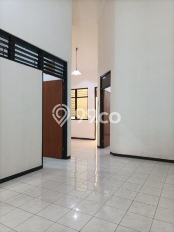 Dijual Rumah 2 Kamar Lokasi Ideal Bagus dan Strategis di Wiyung Dijual Rumah 2 Kamar Lokasi Ideal Bagus dan Strategis di Wiyung