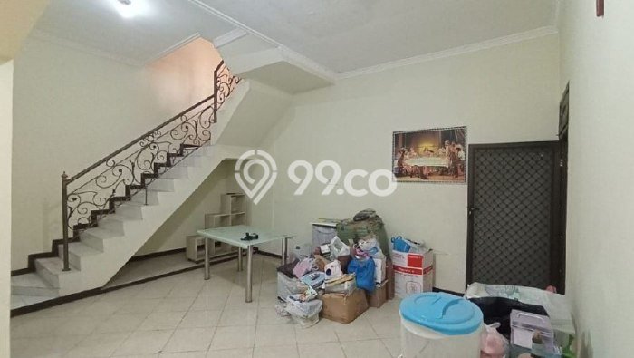 Hunian Nyaman Asri 3 KT Siap Pakai di Dukuh Kupang Surabaya Hunian Nyaman Asri 3 KT Siap Pakai di Dukuh Kupang Surabaya