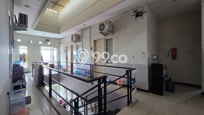 Kos-kosan Dijual di Semarang Timur, Semarang dengan 20 Kamar Tidur, 20 Kamar Mandi Kos-kosan Dijual di Semarang Timur, Semarang dengan 20 Kamar Tidur, 20 Kamar Mandi