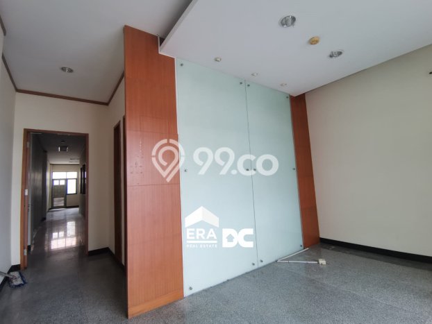Ruko Dijual di Semarang LT 172m2 & LB 335m2 Lokasi Terbaik! Ruko Dijual di Semarang LT 172m2 & LB 335m2 Lokasi Terbaik!