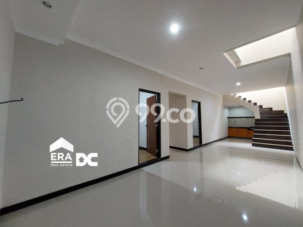 Jual Rumah Minimalis Bagus Punya 5 KT di Semarang Barat Semarang - Jual Rumah Minimalis Bagus Punya 5 KT di Semarang Barat Semarang -