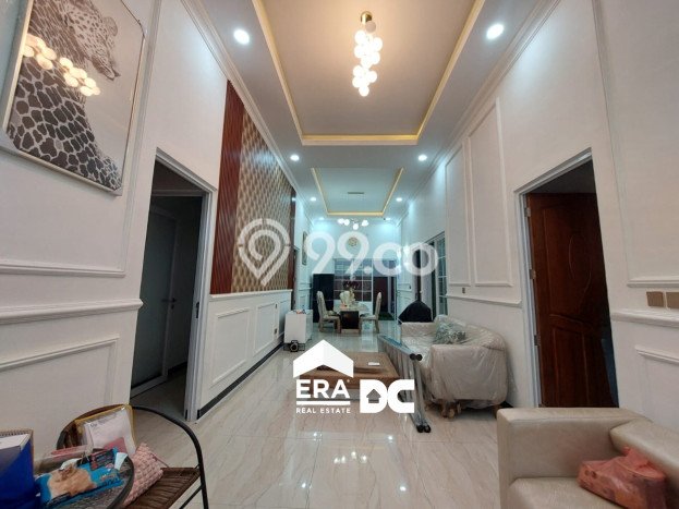 Hunian Elit LB 150m2 Siap Pakai Desain Elegan di Graha Padma, Semarang Hunian Elit LB 150m2 Siap Pakai Desain Elegan di Graha Padma, Semarang