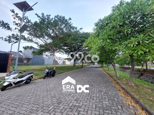 Hunian Elit LB 150m2 Siap Pakai Desain Elegan di Graha Padma, Semarang Hunian Elit LB 150m2 Siap Pakai Desain Elegan di Graha Padma, Semarang