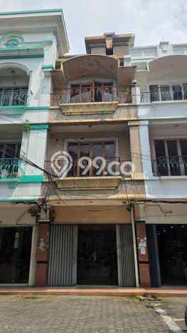 Ruko untuk Disewa di Pusat Salatiga Luas Bangunan 450m2 Ruko untuk Disewa di Pusat Salatiga Luas Bangunan 450m2