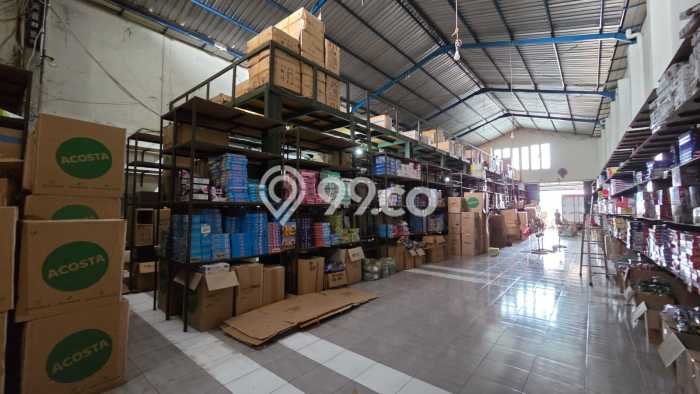Gudang Dijual di Semarang LT 431m2 & LB 380m2 Lokasi Terbaik! Gudang Dijual di Semarang LT 431m2 & LB 380m2 Lokasi Terbaik!