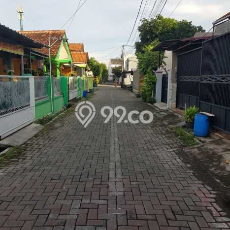 FOR SALE Kost 8 Kamar, 4 Kamar Mandi di Pedurungan, Semarang, Luas 300m2 FOR SALE Kost 8 Kamar, 4 Kamar Mandi di Pedurungan, Semarang, Luas 300m2