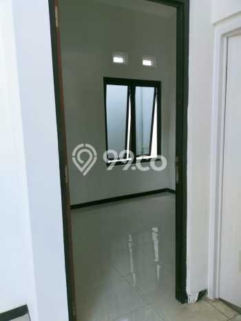 For Sale Rumah 2 Kamar Lokasi Ideal Bagus dan Strategis di Banyumanik For Sale Rumah 2 Kamar Lokasi Ideal Bagus dan Strategis di Banyumanik