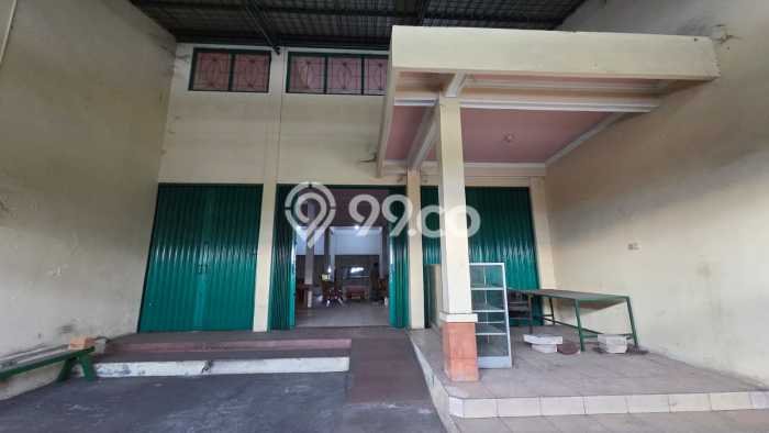 Komersial Disewa di Semarang dengan LB 500m2 Area Komersial Ramai Komersial Disewa di Semarang dengan LB 500m2 Area Komersial Ramai