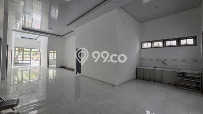 Disewakan Segera Rumah Kondisi Baik di Area Semarang Tengah, Semarang Disewakan Segera Rumah Kondisi Baik di Area Semarang Tengah, Semarang