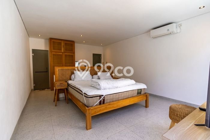Siap Vila di , Luas 300m2m², Posisi Premium Siap Vila di , Luas 300m2m², Posisi Premium